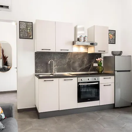 Dimo Luxury 2 Appartamento *