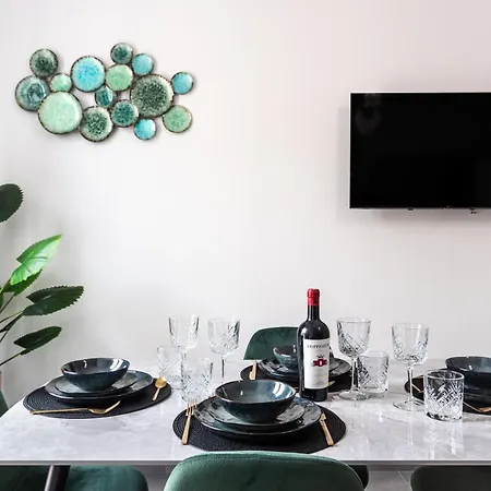 Apartment Dimo Luxury 2 *