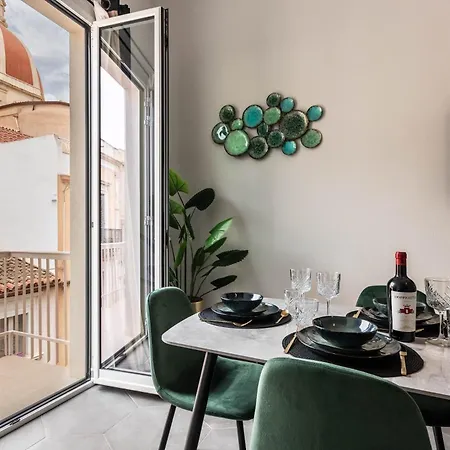 Apartment Dimo Luxury 2 *